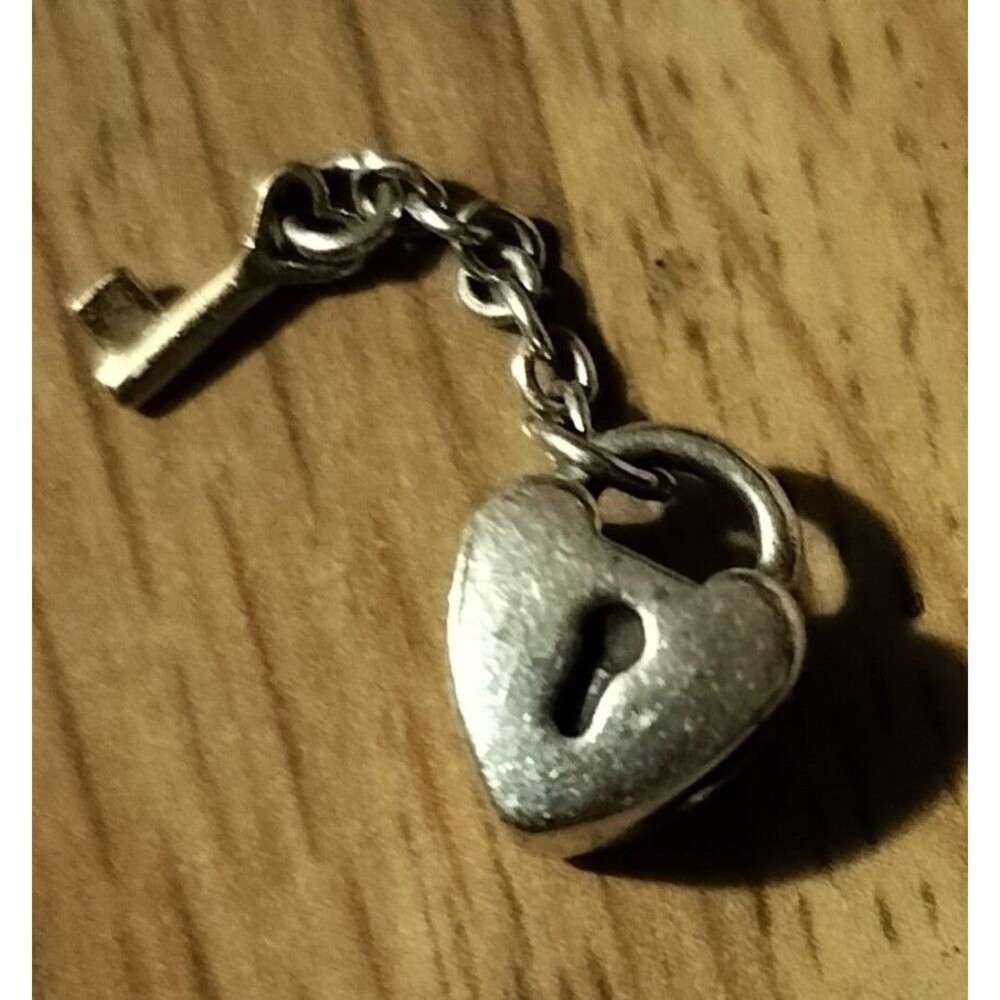 Pandora Sterling 925 Silver Key to My Heart Bead 790971 Bracelet Charm